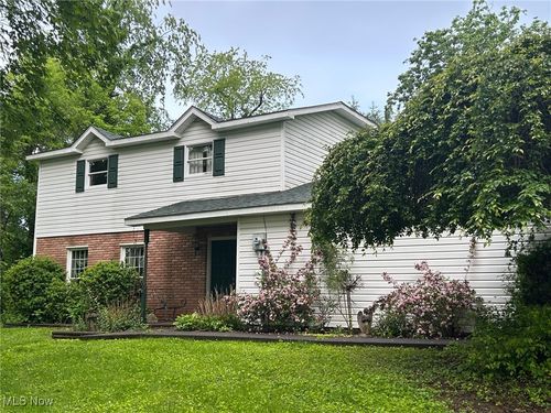 139 Melinda Dr, Wintersville, OH, 43953-4048 | Card Image