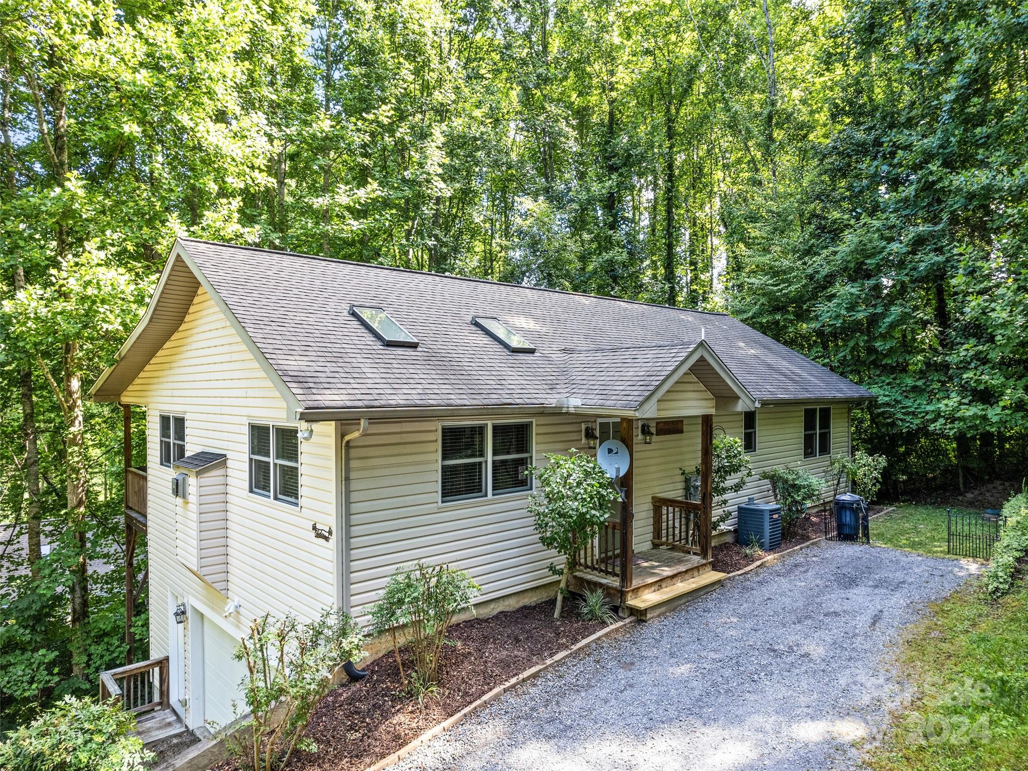 Eldorado Trl, Waynesville, NC 28786