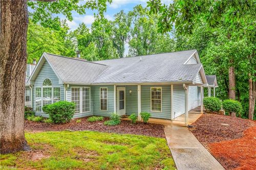 620 Balfour Rd, Winston-Salem, NC, 27104-3065 | Card Image