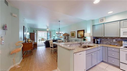 109-9150 Southmont Cv, FORT MYERS, FL, 33908-9212 | Card Image