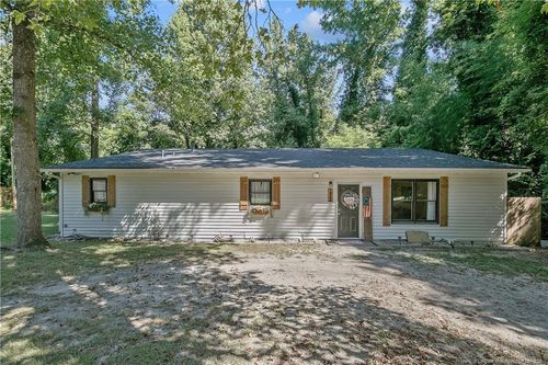 1844 Sykes Pond Rd, Fayetteville, NC, 28304-5936 | Card Image