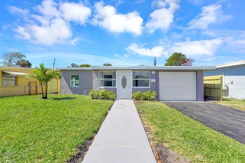 419 Nw 19th Ave, Fort Lauderdale, FL, 33311-8741 | Card Image