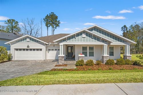 4698 Hickory Oak Dr, BROOKSVILLE, FL, 34601-6490 | Card Image