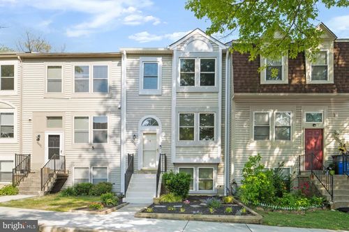 18867 Mcfarlin Dr, GERMANTOWN, MD, 20874-1440 | Card Image