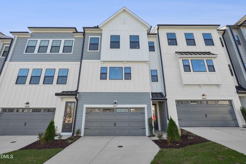 4607 Mint Leaf Ln, Raleigh, NC, 27612-5689 | Card Image