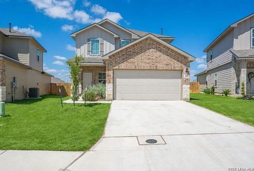 105 Chipping Aly, Floresville, TX, 78114-0099 | Card Image