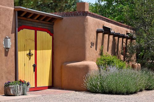 311 Bishops Lodge Road, Santa Fe, NM, 87501 | Card Image