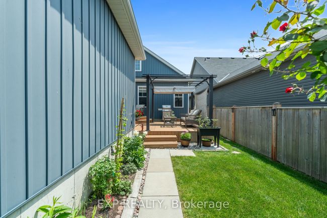 284 Strachan St, House other with 3 bedrooms, 3 bathrooms and 1 parking in Port Hope ON | Image 44
