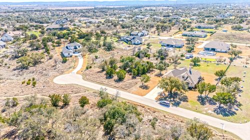 105 Rocky Summit Ct, Spicewood, TX, 78669-2194 | Card Image