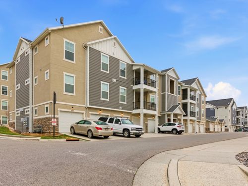 unit-303-14672 S Bloom Dr, Herriman, UT, 84096-2258 | Card Image