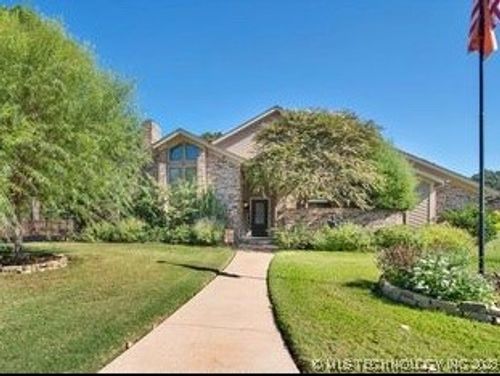 93 Green Oaks Dr, Cartwright, OK, 74731-2911 | Card Image