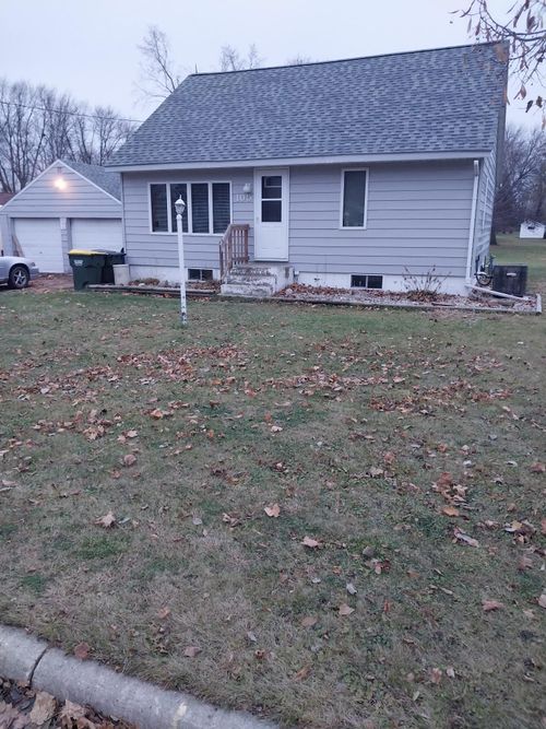 105 3rd Ave W, Raymond, MN, 56282-2101 | Card Image