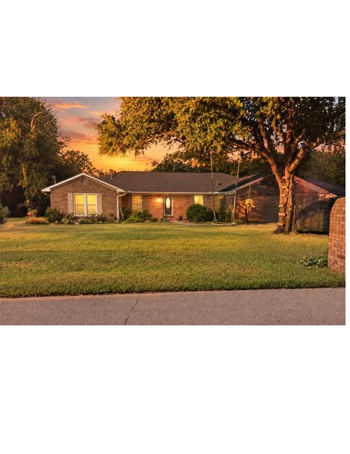 4092 Rocky Dr, Niceville, FL, 32578-3388 | Card Image
