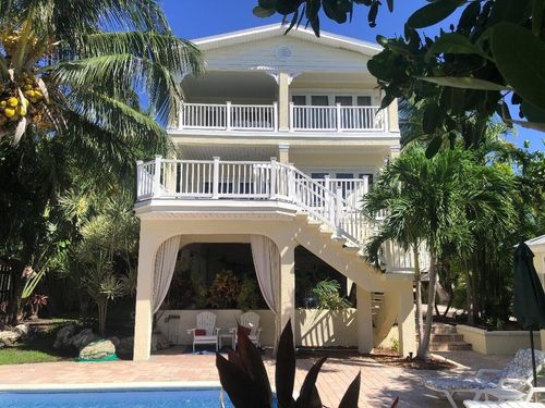 575 95th Street, Marathon, FL, 33050 | Card Image