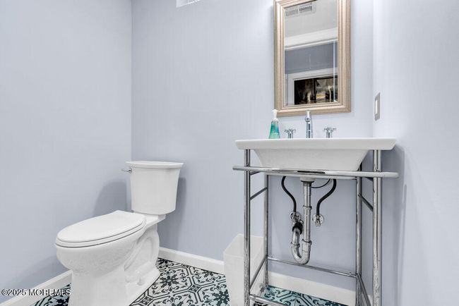 130 Locust Ave, Condo with 4 bedrooms, 4 bathrooms and null parking in Red Bank NJ | Image 29