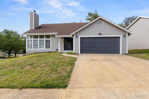 12705 Stubwood Dr, Florissant, MO, 63033-4738 | Card Image