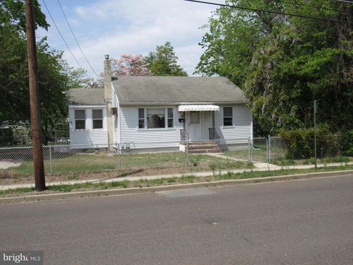 661 Hamilton Ave, ROEBLING, NJ, 08554-1419 | Card Image