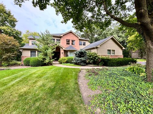 7417 Inverway Dr, Village Of Lakewood, IL, 60014-6613 | Card Image