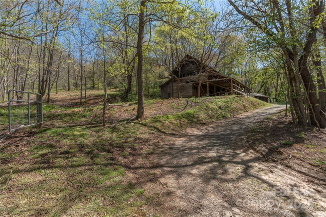 43 Laurel Pines Church Rd, House other with 2 bedrooms, 2 bathrooms and null parking in Fairview NC | Image 23