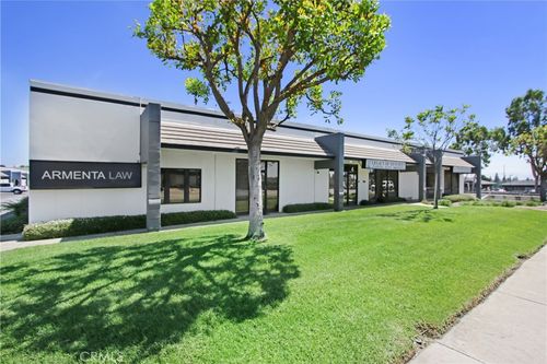 6 N Central Ave, Upland, CA, 91786-5656 | Card Image