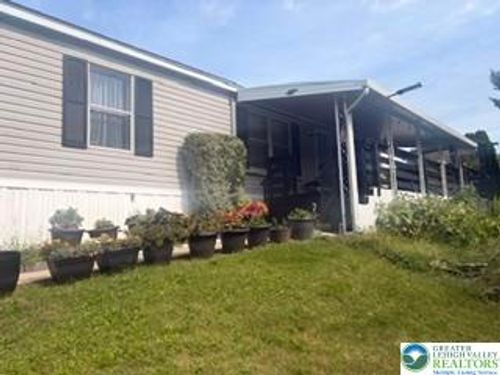 10-6147 Telford Ct, Slatington, PA, 18080-3044 | Card Image