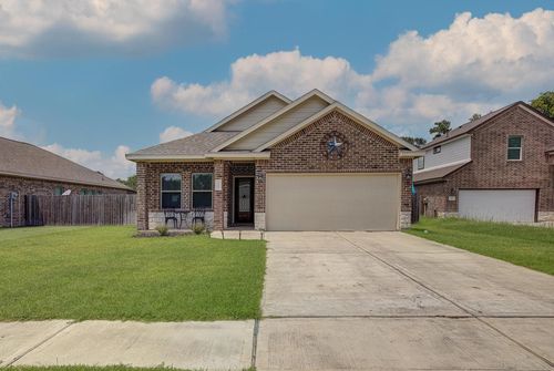 320 Carlos Leal Dr, Dayton, TX, 77535-2088 | Card Image