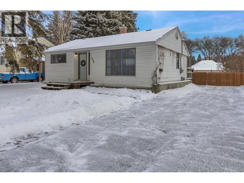 1666 Fir St, Prince George, BC, V2L1E4 | Card Image