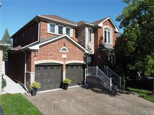 491 Pettit Trail, Milton, ON, L9T6N9 | Card Image
