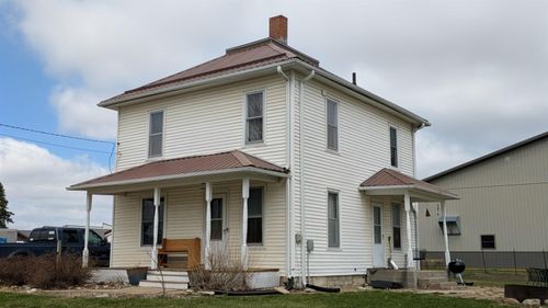 445 8th Ave Nw, Waukon, IA, 52172-1125 | Card Image