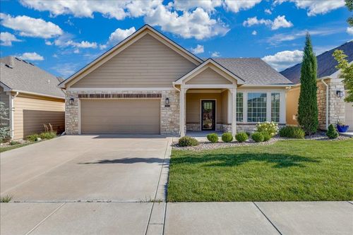 1004 E Cross Creek Pl, Derby, KS, 67037 | Card Image