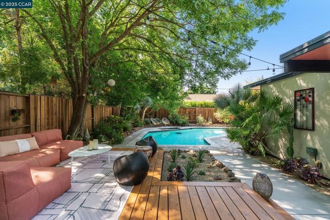 232 Clyde Dr, House other with 4 bedrooms, 2 bathrooms and 2 parking in Walnut Creek CA | Image 45