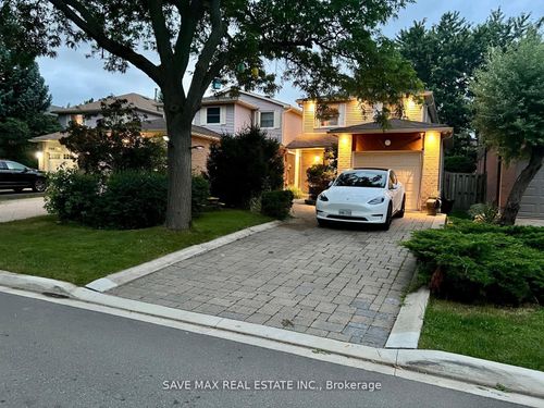 3158 Keynes Cres, Mississauga, ON, L5N3A1 | Card Image