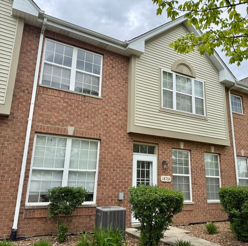 18764 Burnside Station Dr, Mokena, IL, 60448-8827 | Card Image