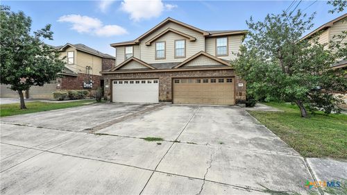957 Floating Star, New Braunfels, TX, 78130 | Card Image