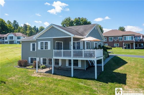 l25-4986 Sunrise Dr, Ashville, NY, 14710-9591 | Card Image