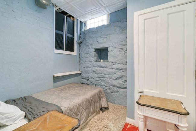 20 Edward St, House other with 8 bedrooms, 8 bathrooms and 7 parking in Worcester MA | Image 15
