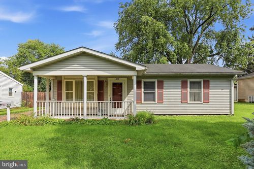 420 Burck St, FREDERICK, MD, 21701-6316 | Card Image