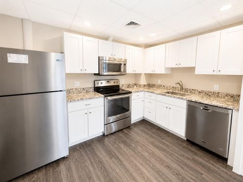 4-199 Main St, Falmouth, MA, 02540-2797 | Card Image