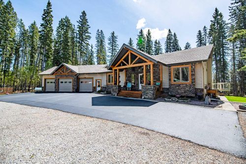 533 Clearwater Estates, Rural Clearwater County, AB, T4T2A2 | Card Image