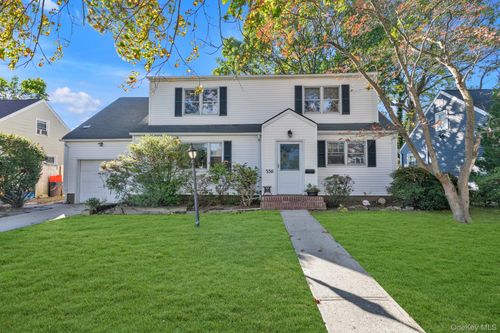 350 Paul Pl, West Hempstead, NY, 11552-2843 | Card Image