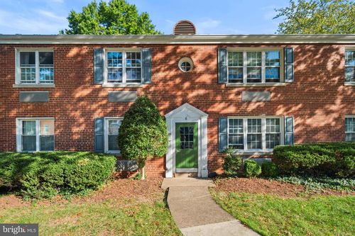 apt-d-6 Ashby St, ALEXANDRIA, VA, 22305-2814 | Card Image