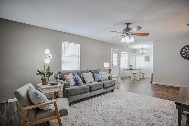 3405 44 Th St, House other with 3 bedrooms, 2 bathrooms and 2 parking in Snyder TX | Image 6
