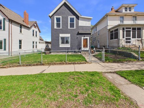 750 Robert St S, Saint Paul, MN, 55107-3225 | Card Image