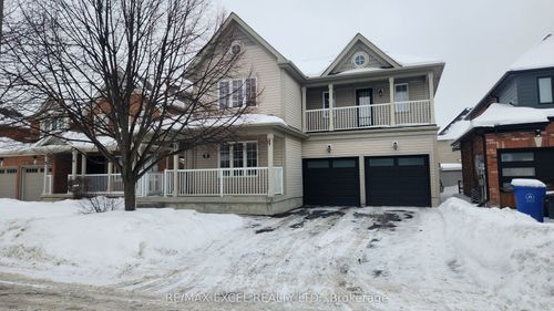 7 Truscott Ave, Keswick, ON, L4P0B3 | Card Image