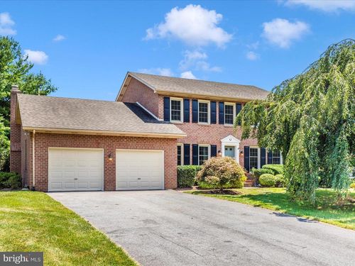 8395 Buckeye Ct, Frederick, MD, 21702-2976 | Card Image