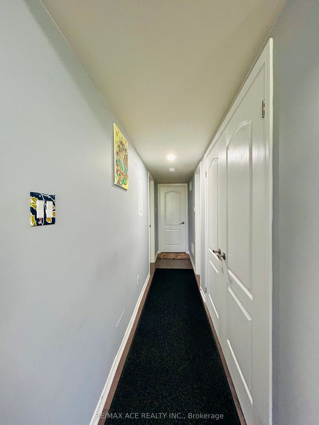 8 - 2441 Greenwich Dr, Condo with 2 bedrooms, 2 bathrooms and 2 parking in Oakville ON | Image 16