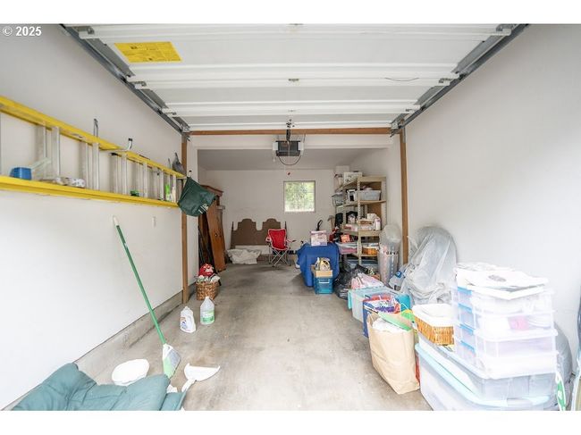 Garage | Image 4