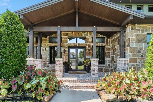 3610 Oak Forest Dr, Houston, TX, 77018-6124 | Card Image