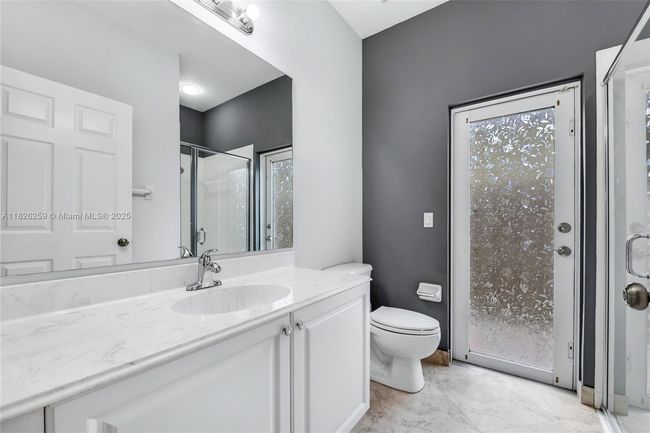 22466 Sw 94 Th Pl, House other with 5 bedrooms, 3 bathrooms and null parking in Cutler Bay FL | Image 13