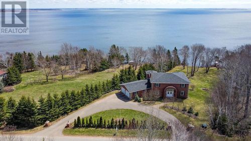 223 Sundance Lane, Stratford, PE, C1B1L9 | Card Image